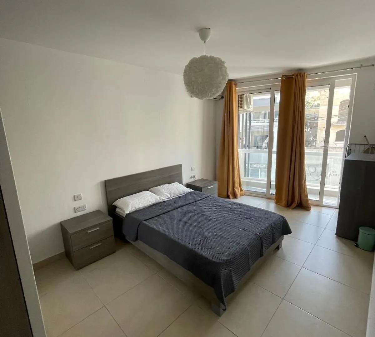 Modern Apartment In Central St Julians Saint Julian's